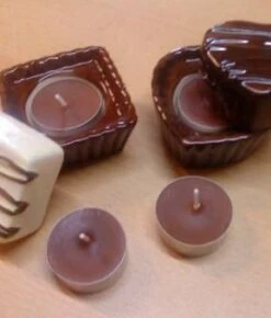 Out Of The Blue Teelichthalter Praline Weiß