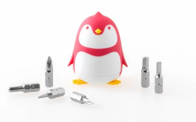 Schraubendreher Pinguin Mit Eisscholle Fuchsia 4 Schraubendreher Pinguin Mit Eisscholle Fuchsia – Bild 2